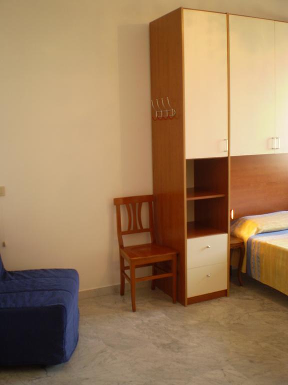 B&B Maria Grazia Рим Екстериор снимка